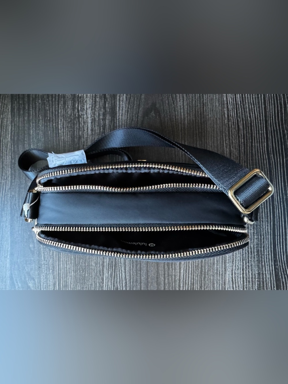 Lululemon Black Crossbody Camera Bag - Picture 5 of 11